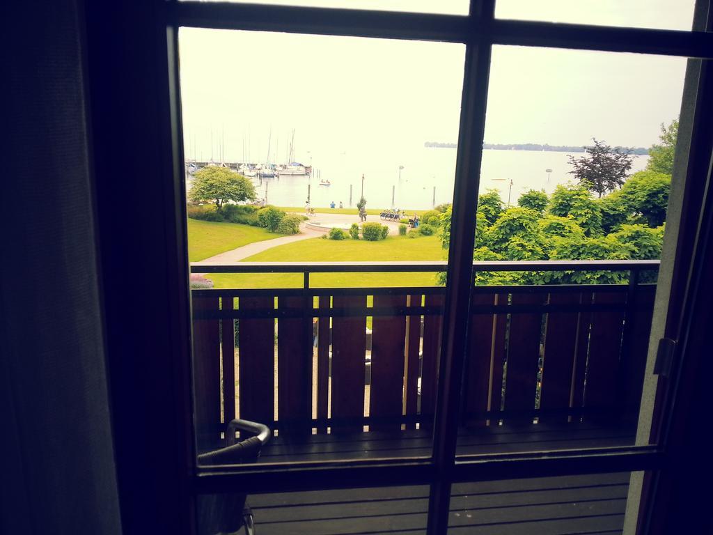 Hotel Seewirt Nonnenhorn Oda fotoğraf